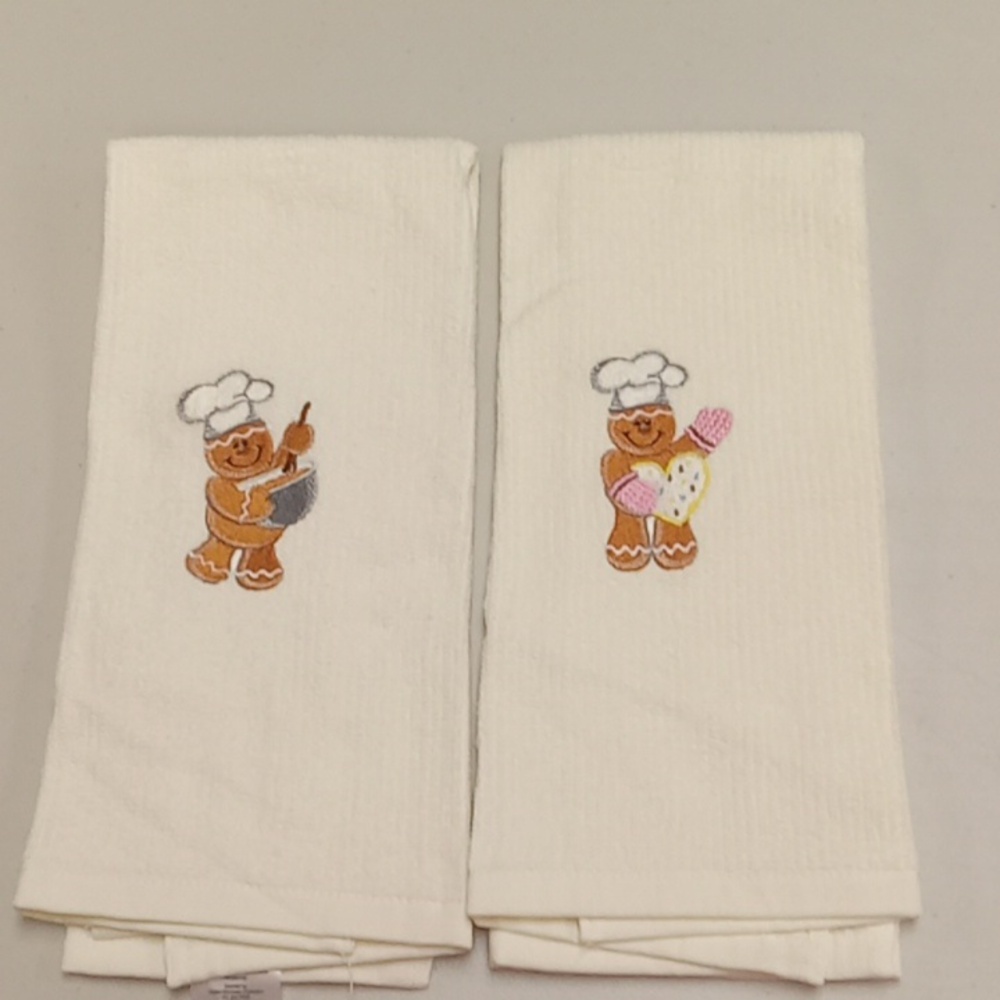 Nwot embroidered dish towels